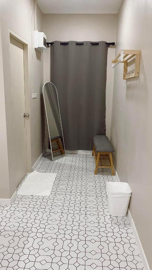 Juni House Chumphon Bed and Breakfast Exteriör bild